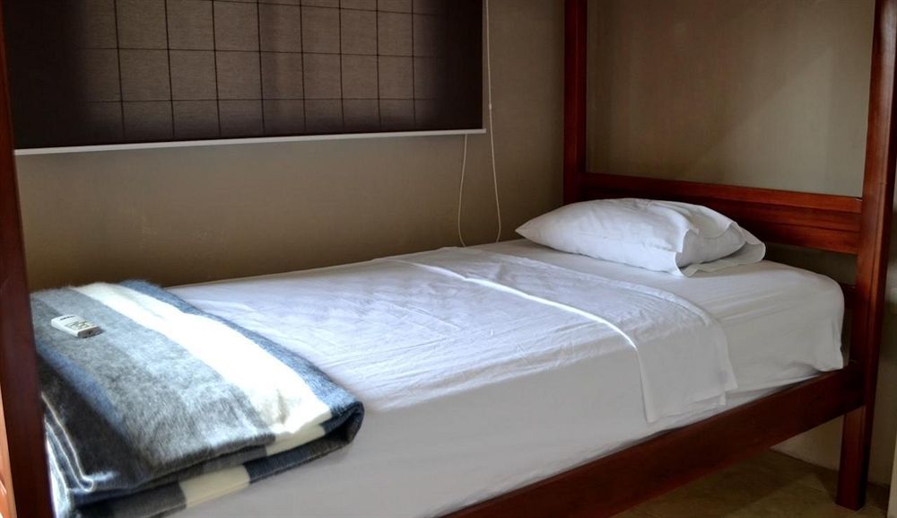 Hostal Moai Montañita Eksteriør billede